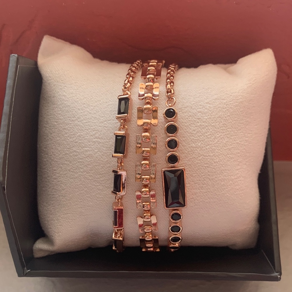 Elegant Rose Gold and Black Bracelet Set
